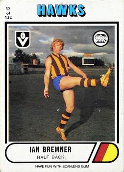 1976 Scanlens VFL #32 Ian Bremner Front